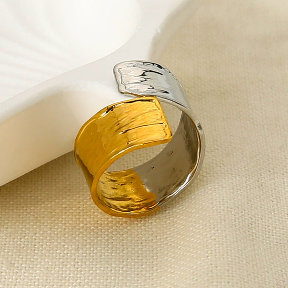 Wholesale Unisex Chic Geometric Stainless Steel Open Ring 18K Gold Electroplated Niche Jewelry