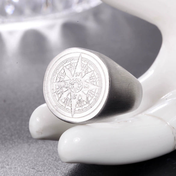 Wholesale Unisex Compass Geometric Stainless Steel Ring With Oil Treatment