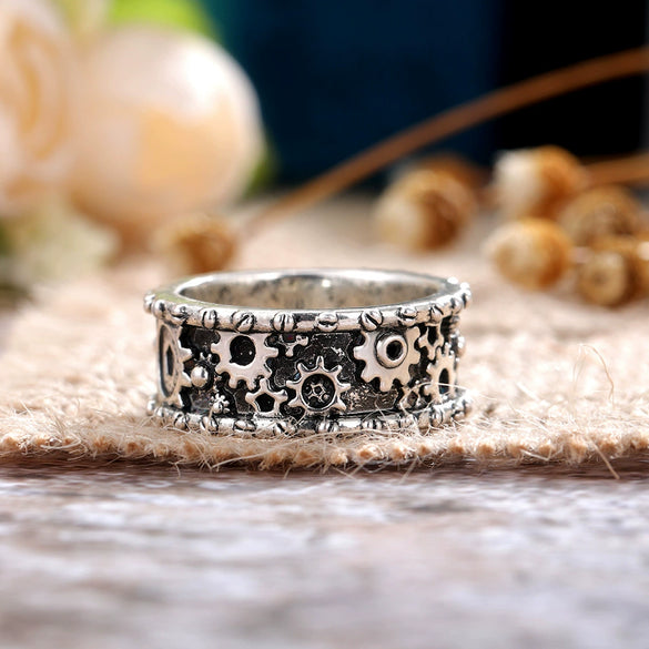 Wholesale Unisex Copper Ring With Geometric Pattern And Sculpture Design