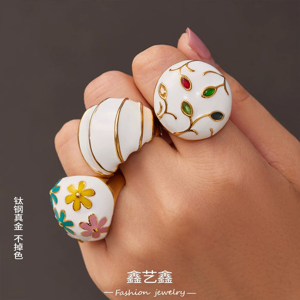Wholesale Unisex Electroplated Geometric Stainless Steel Flower Zircon Ring With Light Luxury Style