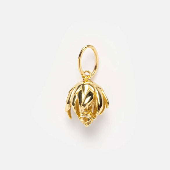 Wholesale Unisex Flower Pattern Copper Necklace With Rhinestone Pendant O Chain Gold Plated