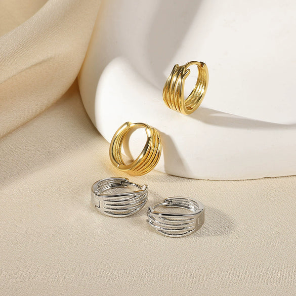 Wholesale Unisex Geometric And Heartshaped Copper Goldplated Earrings