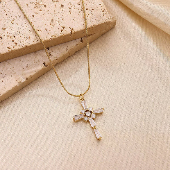 Wholesale Unisex Geometric Cross Necklace Made Of Environmentally Friendly Copper With Gold Electroplating