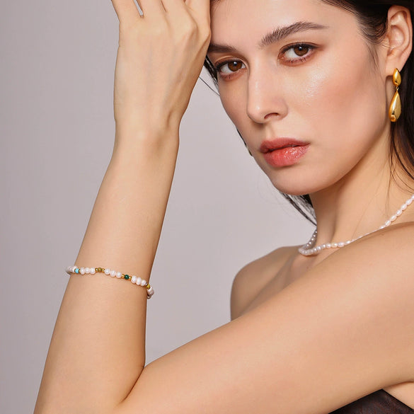 Wholesale Unisex Geometric Electroplated Titanium Steel And Freshwater Pearl Bracelet With Colorful Design