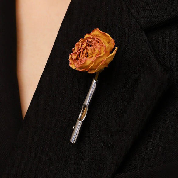 Wholesale Unisex Geometric Forestinspired Alloy Electroplated Dried Flower Brooch Clothing Accessory