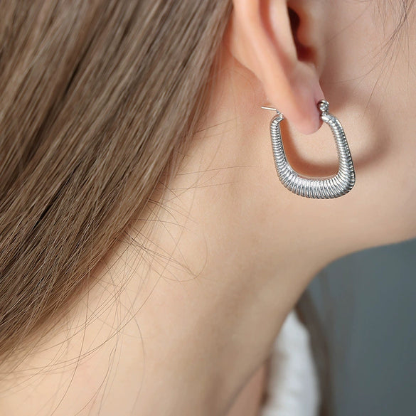 Wholesale Unisex Geometric Ins Style Gold Plated Titanium Steel Ushaped Earrings