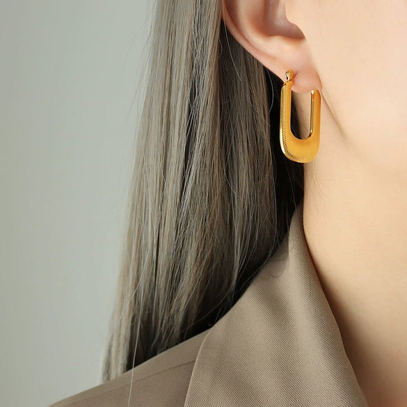 Wholesale Unisex Geometric Ins Style Gold Plated Titanium Steel Ushaped Earrings
