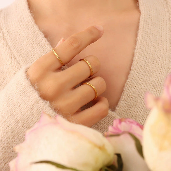 Wholesale Unisex Geometric Pattern Simple Ring Titanium Steel 18K Gold Plated Jewelry