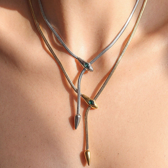 Wholesale Unisex Geometric Snake Bone Chain Necklace With Ring Shape Stainless Steel Electroplated