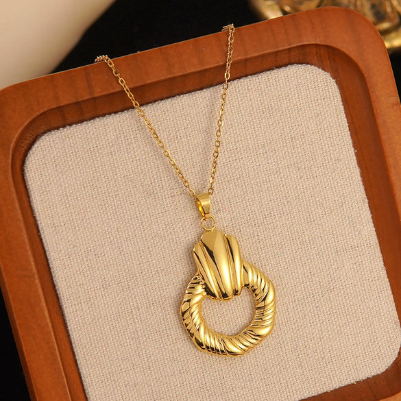 Wholesale Unisex Irregular Hollow Geometric Stainless Steel Earrings And Pendant Necklace With Electroplating