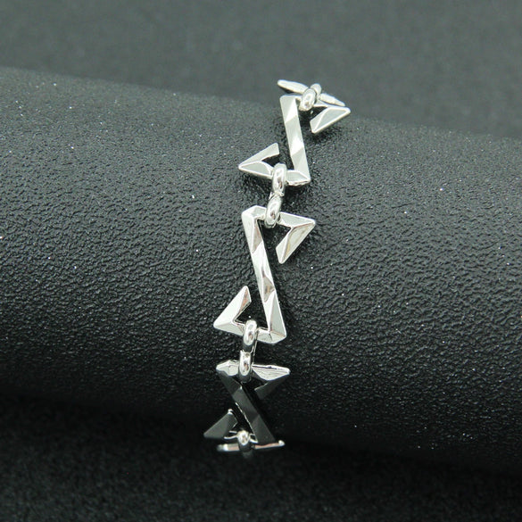 Wholesale Unisex Letter Z Titanium Steel Bracelet With Electroplating Design
