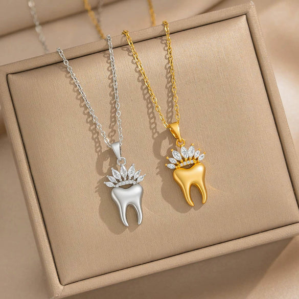 Wholesale Unisex Light Luxury Geometric Heart Tooth Shaped Diamond Studded Copper Zircon Inlaid 18K Real Gold Plated Necklace With Oshaped Chain