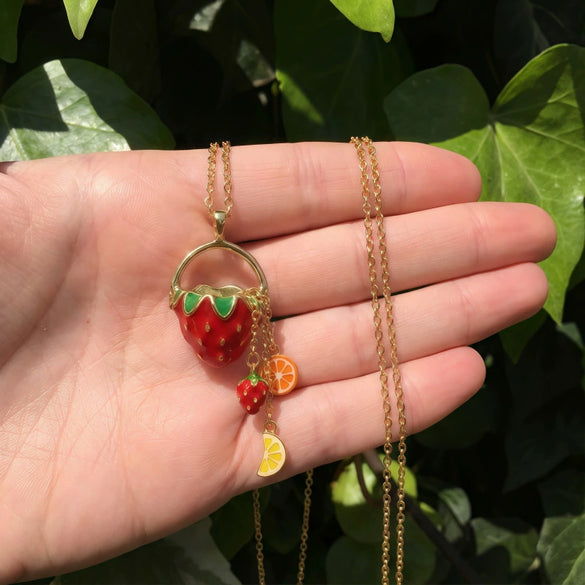 Wholesale Unisex Light Luxury Style Fruit And Flower Shaped Copper Electroplated Pendant Necklace Accessory