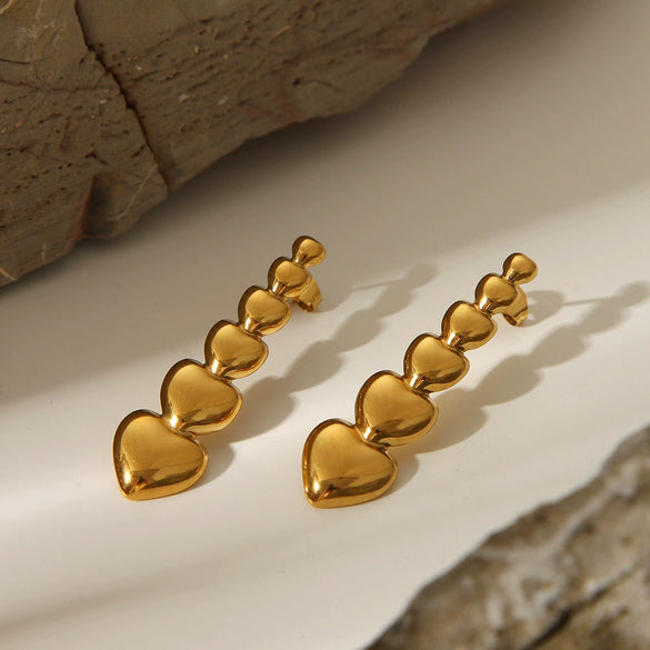 Wholesale Unisex Love Arrow Heart Shaped Titanium Steel Earrings With Pvd Furnace Real Gold Electroplating High Sense Style Do Not Fade