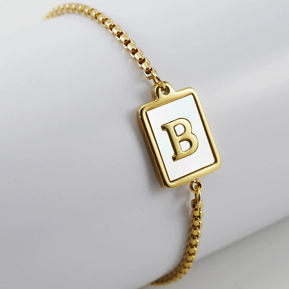 Wholesale Unisex Natural Shell Letter Stainless Steel Bracelet With Vacuum Electroplated Square Bead Chain
