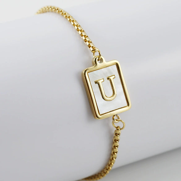Wholesale Unisex Natural Shell Letter Stainless Steel Bracelet With Vacuum Electroplated Square Bead Chain