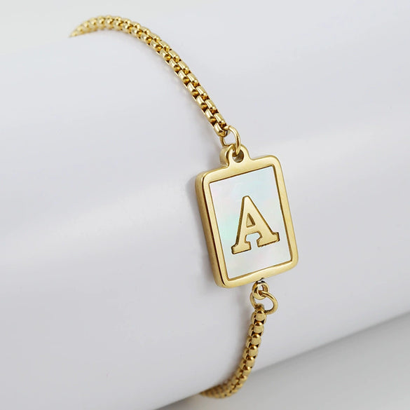 Wholesale Unisex Natural Shell Letter Stainless Steel Bracelet With Vacuum Electroplated Square Bead Chain