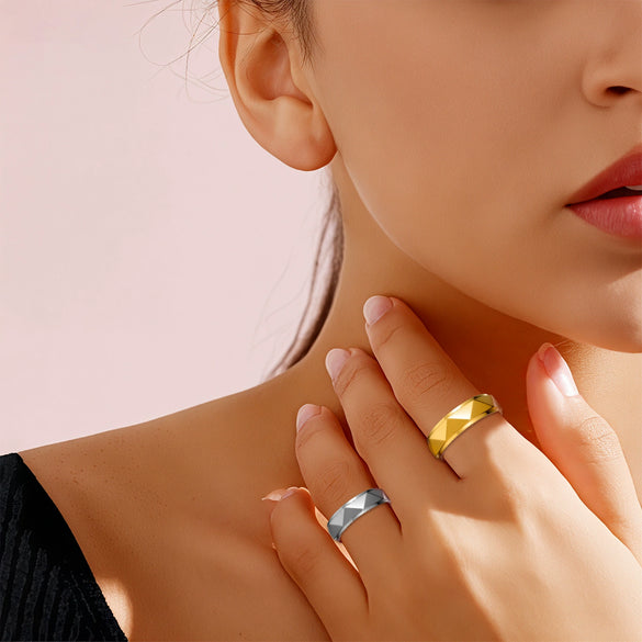 Wholesale Unisex Punk Ring Titanium Steel Geometric Triangular Faceted Electroplated