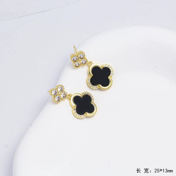 Wholesale Unisex Simple Design Copper Electroplated Fourpetal Flower Shape Earrings