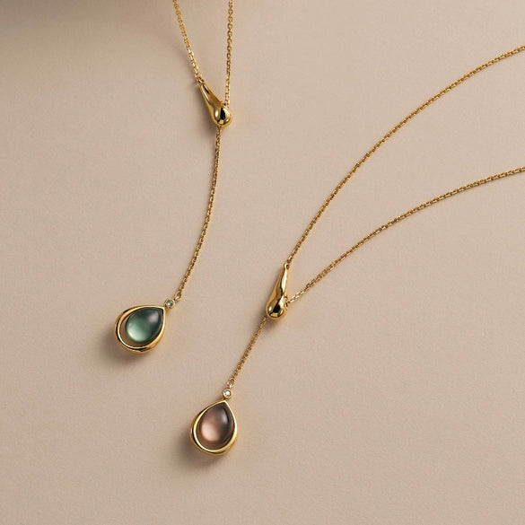 Wholesale Unisex Simple Heart Shape Copper Sapphire Blue Zircon Pendant Necklace With 18K Gold Color Retention Electroplating