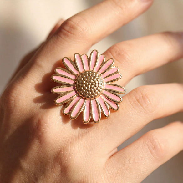 Wholesale Unisex Stainless Steel Electroplated Geometric Daisy Oildrip Ring With Niche And Floral Style