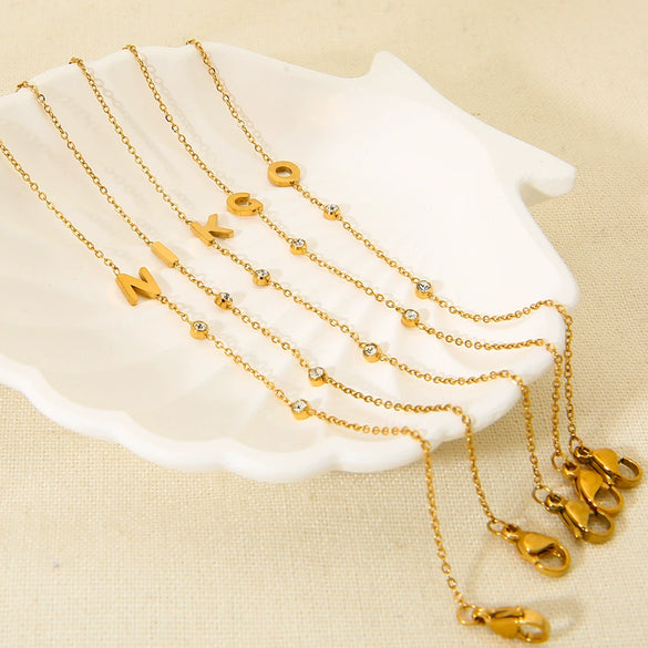Wholesale Unisex Stainless Steel Electroplated 18K Gold Letter Pendant Bracelet Luxury Jewelry