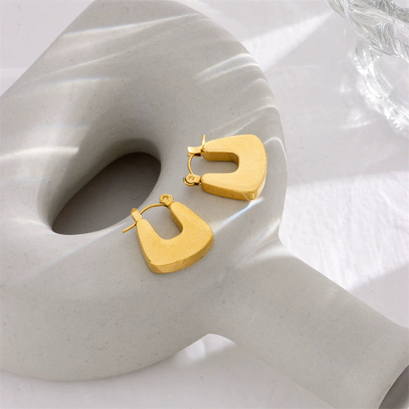 Wholesale Unisex Stainless Steel Geometric Bag Shape Earrings With Electroplating Simple And Fashionable Style