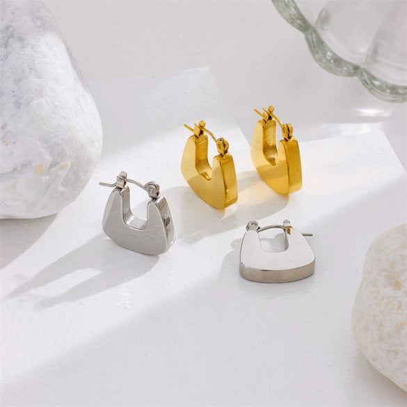 Wholesale Unisex Stainless Steel Geometric Bag Shape Earrings With Electroplating Simple And Fashionable Style