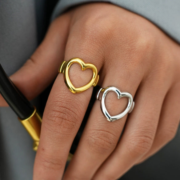 Wholesale Unisex Stainless Steel Heartshaped Open Ring With Vacuum Real Gold Plating In Pvd Furnace