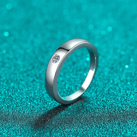 Wholesale Unisex 925 Sterling Silver Ring With Moissanite Geometric Design And Electroplating Process