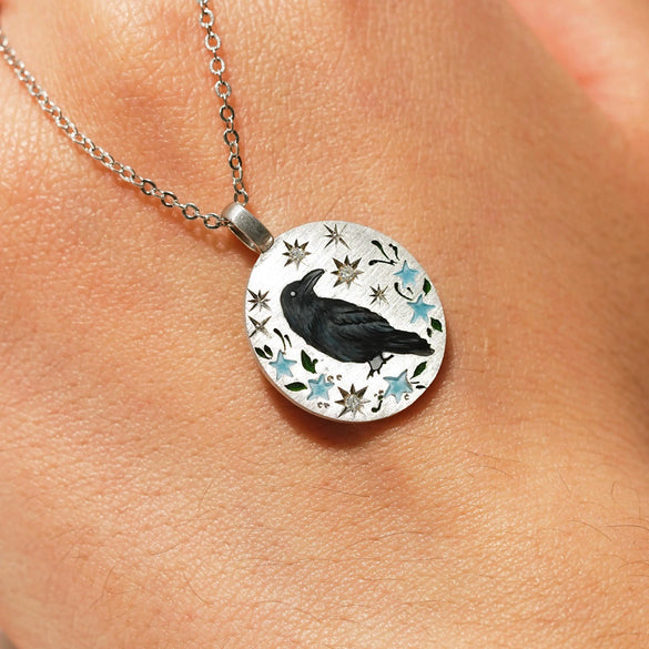 Wholesale Unisex Tarot Animal Raven Ushaped Pendant Necklace With O Word Chain In Sweet And Cool Style Stainless Steel 18K Gold Plated