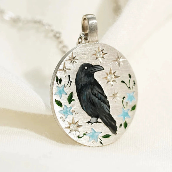 Wholesale Unisex Tarot Animal Raven Ushaped Pendant Necklace With O Word Chain In Sweet And Cool Style Stainless Steel 18K Gold Plated