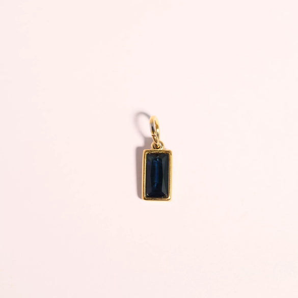 Wholesale Unisex Titanium Steel Birthstone Cube Pendant Necklace With Electroplating Treatment