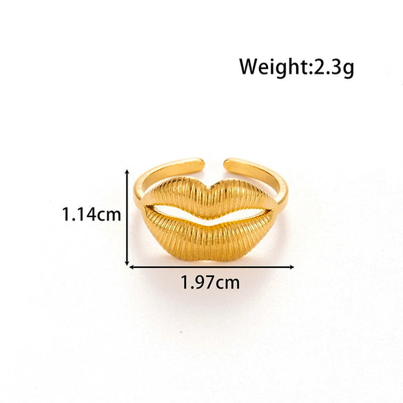 Wholesale Unisex Titanium Steel Love Lip Opening Adjustable Ring With Heart Shape Pattern And Electroplating Design