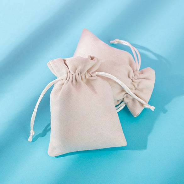 Wholesale Velvet Cloth Bag For Cosmetics And Jewelry Storage And Gift Packaging