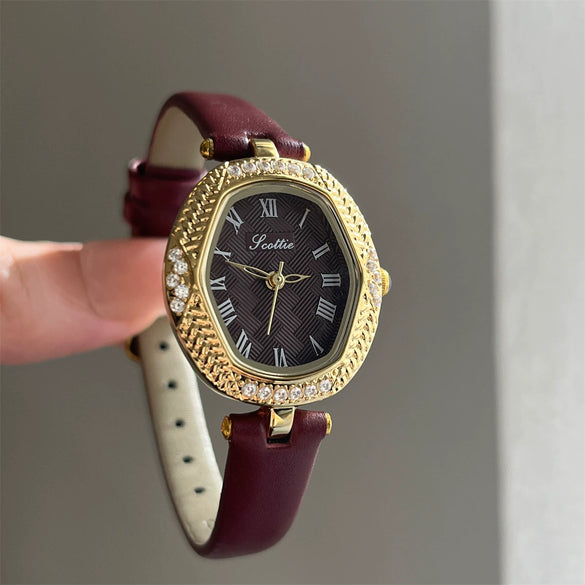 Wholesale Vintage Diamondshaped Women's Quartz Watch With Super Fiber Strap And Metal Case