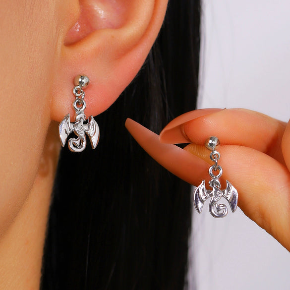 Wholesale Vintage Dragon Alloy Earrings With 14K Gold Ear Needles Electroplated For Trendy Girls