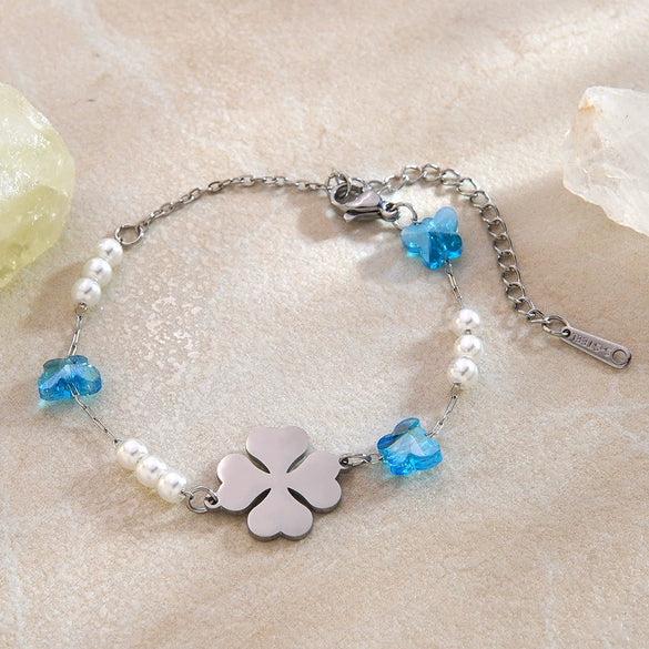 Wholesale Vintage Electroplated Stainless Steel Flowershaped Pearl Bracelet For Women