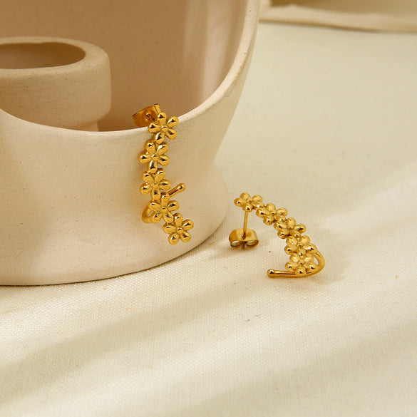 Wholesale Vintage Floral Stainless Steel Gold Plated Polished Ear Cuff Earrings For Women