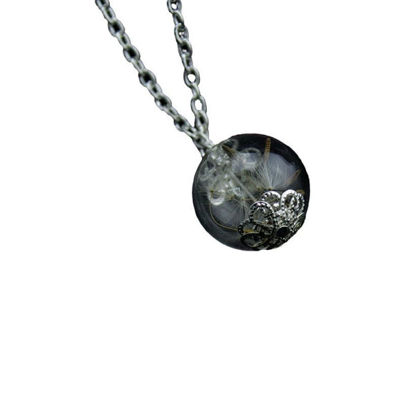 Wholesale Vintage Glass Glaze Heartshaped Dried Flower Seed Pendant Necklace