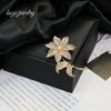 Wholesale Vintage Metal Flower Diamondencrusted Brooch Women's Jewelry With Electroplating