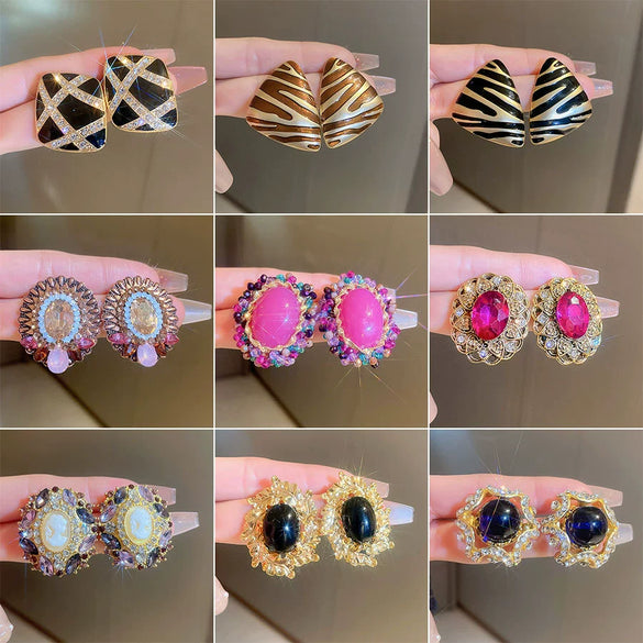 Wholesale Vintage Metal Geometric Design Electroplated Silver Pin Earrings For Women