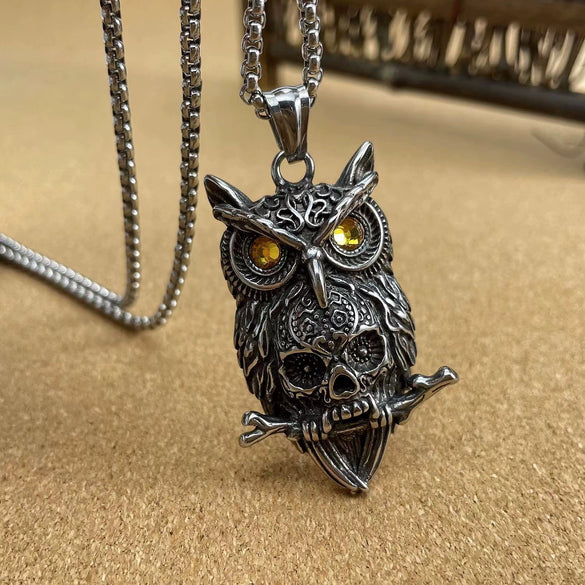 Wholesale Vintage Owl And Skull Pendant Men's Titanium Steel Necklace With Dripping Oil Treatment And Animal Zodiac Pattern