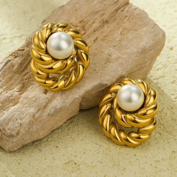 Wholesale Vintage Stainless Steel Gold Earrings Round With Inlaid Pearls Electroplated For Women