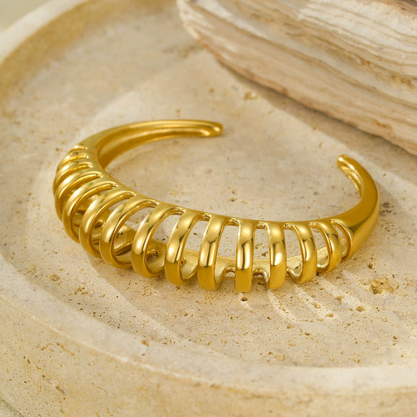 Wholesale Vintage Style Cshaped Springshaped Titanium Steel 18K Goldplated Women's Bracelet And Earrings