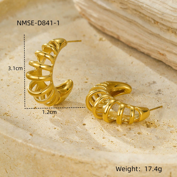 Wholesale Vintage Style Cshaped Springshaped Titanium Steel 18K Goldplated Women's Bracelet And Earrings