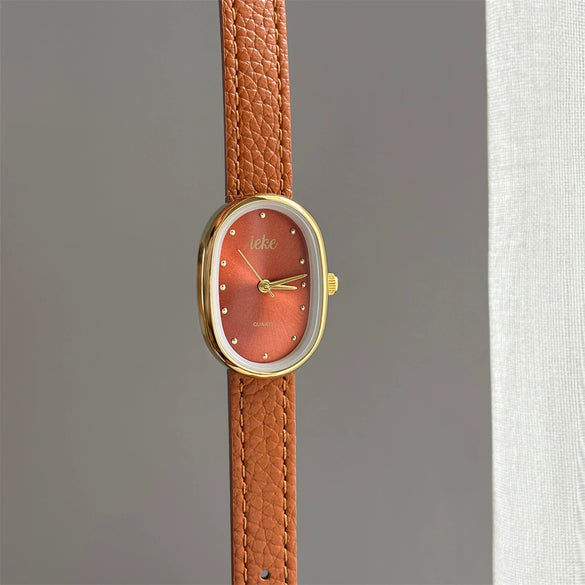 Wholesale Vintage Style Women's Quartz Watch With Super Fiber Strap And Alloy Case