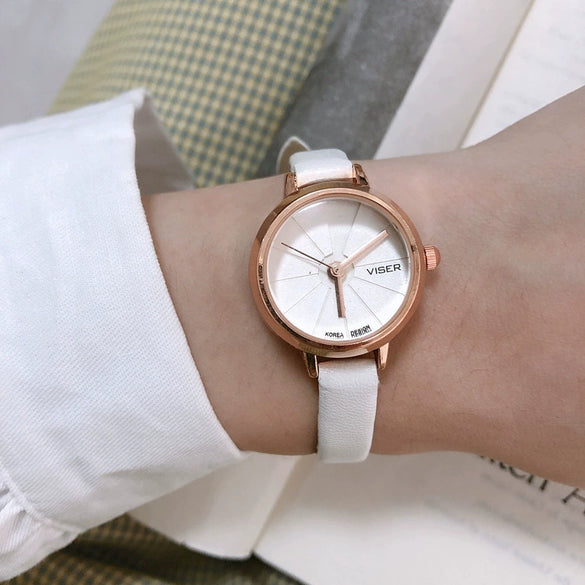 Wholesale Watch Alloy Artificial Leather Round Retro Artistic Temperament Women's