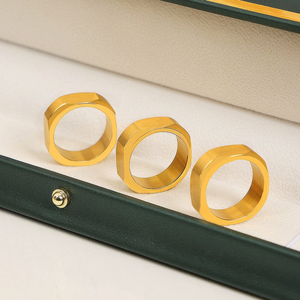 Wholesale Wide Glossy Couple Ring In Exaggerated Geometric Style Titanium Steel Electroplated