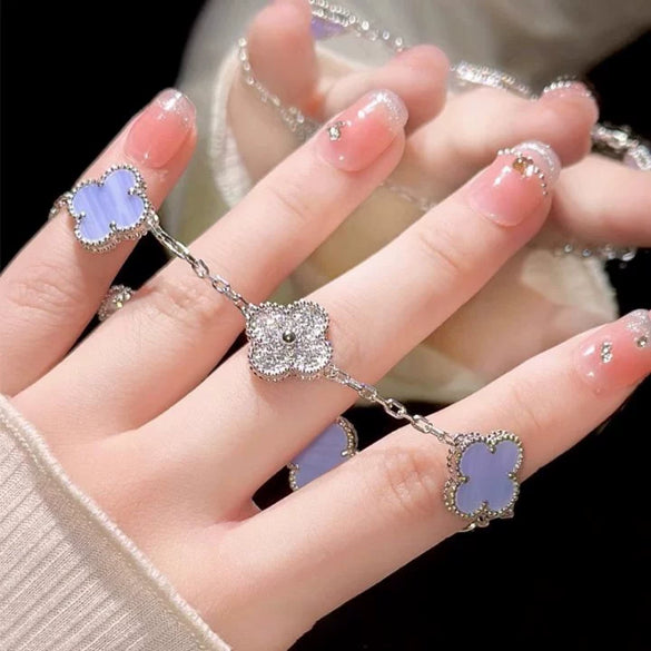 Wholesale Women Copper Light Luxury Flower Diamond Striped Electroplating Bracelet